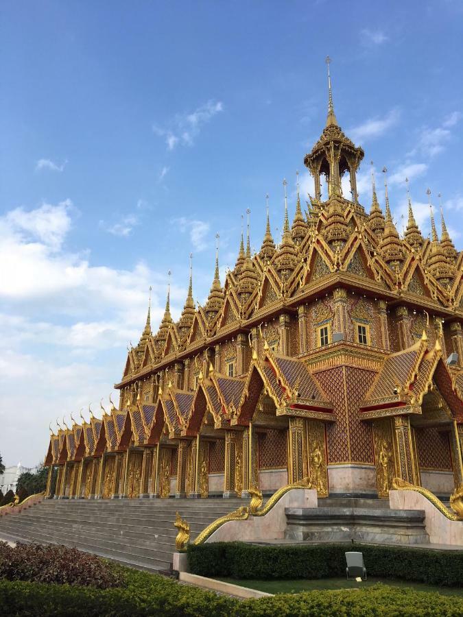 אוטאי תאני Sunray Guesthouse สุนันท์บ้านพักริมคลอง מראה חיצוני תמונה