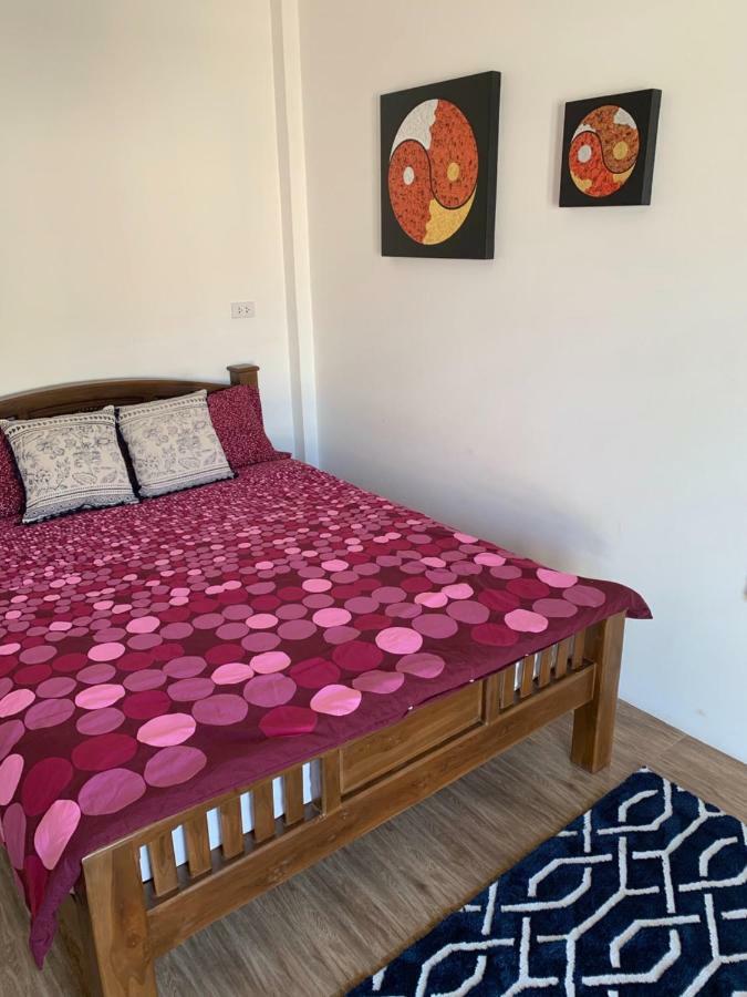 אוטאי תאני Sunray Guesthouse สุนันท์บ้านพักริมคลอง מראה חיצוני תמונה