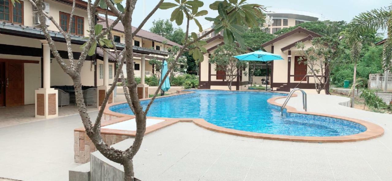אוטאי תאני Sunray Guesthouse สุนันท์บ้านพักริมคลอง מראה חיצוני תמונה